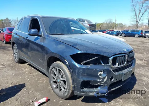 2018 BMW X5 xDrive35I z USA, uszkodzony, nr VIN 5UXKR0C51J0Y06029